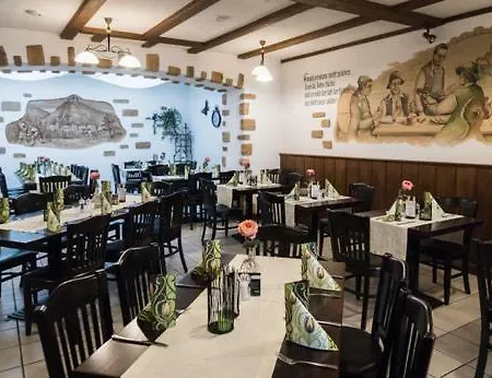 Gastehaus Zum Goldenen Schlussel 2*